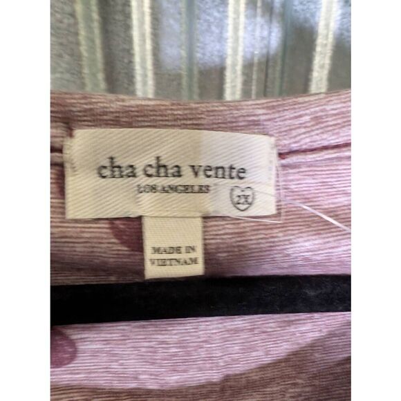 NWOT Cha Cha Vente Top Pink with Burgundy Hearts 3/4 Sleeves Round Neck Women's - Picture 3 of 5